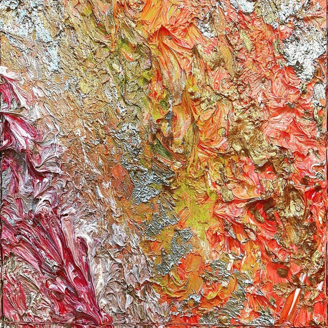 坂東工さんのインスタグラム写真 - (坂東工Instagram)「「つながるピース」 第二弾絵画「一心」 25枚でひとつの絵🖼 １つでも1つの絵🖼 いくつかのピースアップします🧩 自分からこの色が生まれることが不思議でならない。さてあと一ヶ月で乾くのか？w 展示会は9/18-20に中目黒で行います。 展示会で飾る🌹募集中です。詳しくはプロフィールのクラウドファンディングから #オーラを描くのは結構なエネルギーを使う  #aurapaint #aurapainting #abstractart #abstract_art #abstractpainting #abstractekunst #abstractemalerei #abstractait #abstractartorg #abstractobsession #abstractakt #abstractartwork #modernabstract #modernekunst #originalart #originalartwork #abstractartist #artabstractait #colorparpassion #arteabstracto #abstractemalerei #abstracted #abstractogram #soulart」8月9日 22時55分 - takumimoriyabando