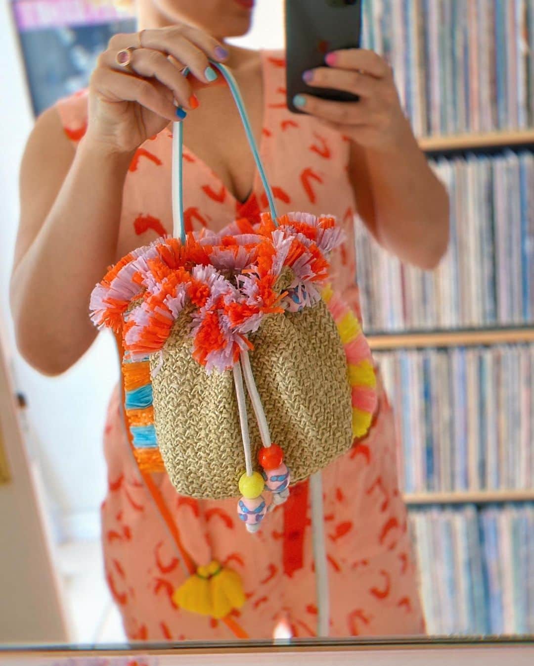 SOPHIA WEBSTERさんのインスタグラム写真 - (SOPHIA WEBSTERInstagram)「I know I’m completely biased but... how cute & happy is my 'Emmie' bucket bag?😍☀️ ⠀ When I saw the colour card for this raffia fringe trim I couldn’t pick my favourite so decided to use them all 🤷🏼‍♀️❤️🧡💛💜 ⠀ ⠀ Happy Sunday! ⠀ S x 🦋⠀ ⠀ #sophiawebster #sophiawebsterbags #handbag #london #summer #sunshine #jumpsuit #SophiaInSophias - @misspompom1 ❤️」8月9日 23時01分 - sophiawebster