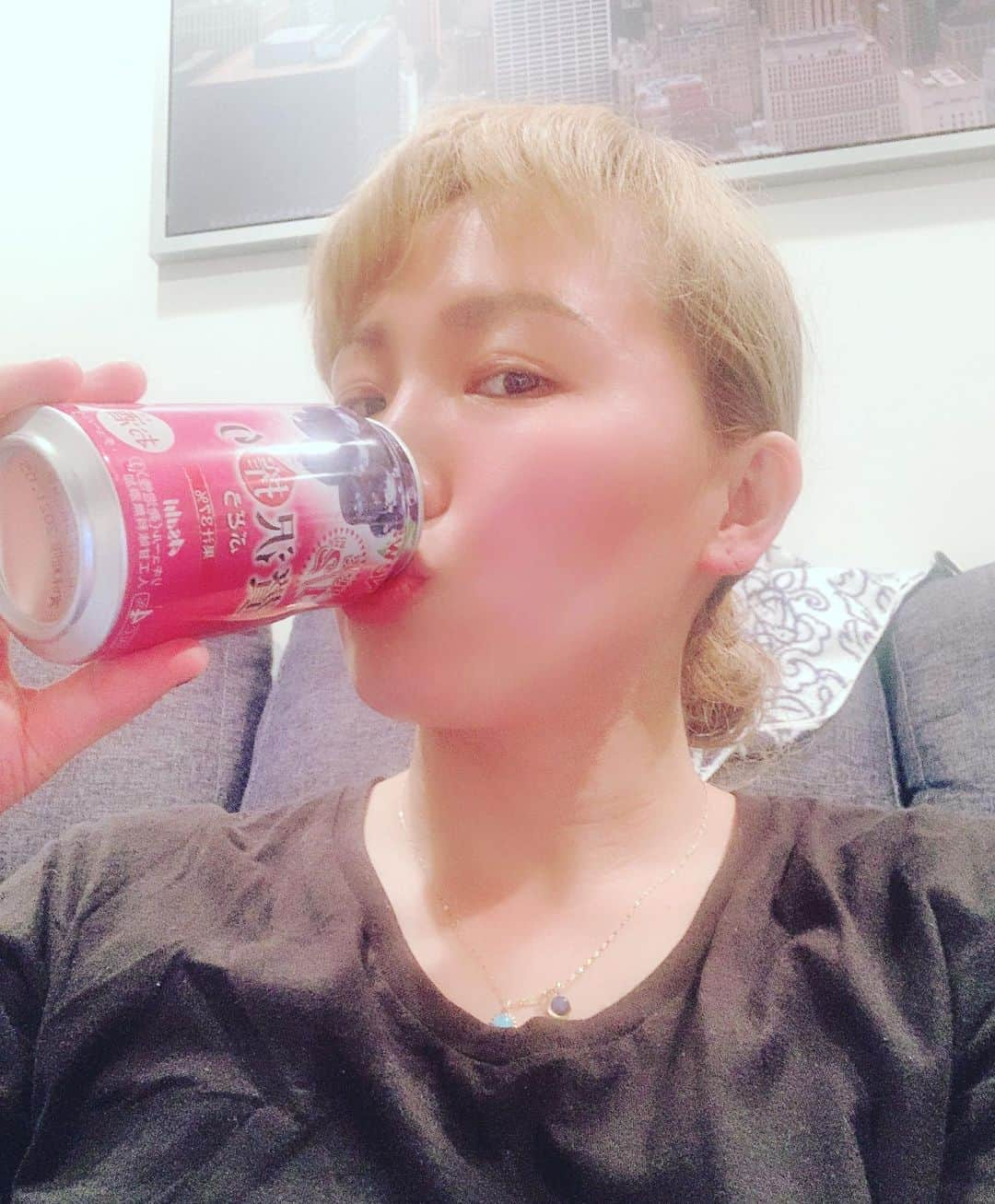 丸山桂里奈さんのインスタグラム写真 - (丸山桂里奈Instagram)「おやすみなさい。 最近すぐ酔っ払います。  #おやすみ #今日もありがとう #あしたもがんばります #笑顔で自分らしく #おうちで晩酌が一番 #アテはめんま #あー幸せ #いい意味で #インスタバエ」8月9日 23時06分 - karinamaruyama