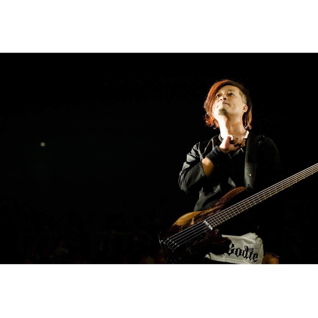 侑威地さんのインスタグラム写真 - (侑威地Instagram)「Osaka Music DAYS!!! THE LIVE in 大阪城ホール  photo by @ninjajon  #rottengraffty #omd2020」8月9日 14時58分 - yuichi_rotten