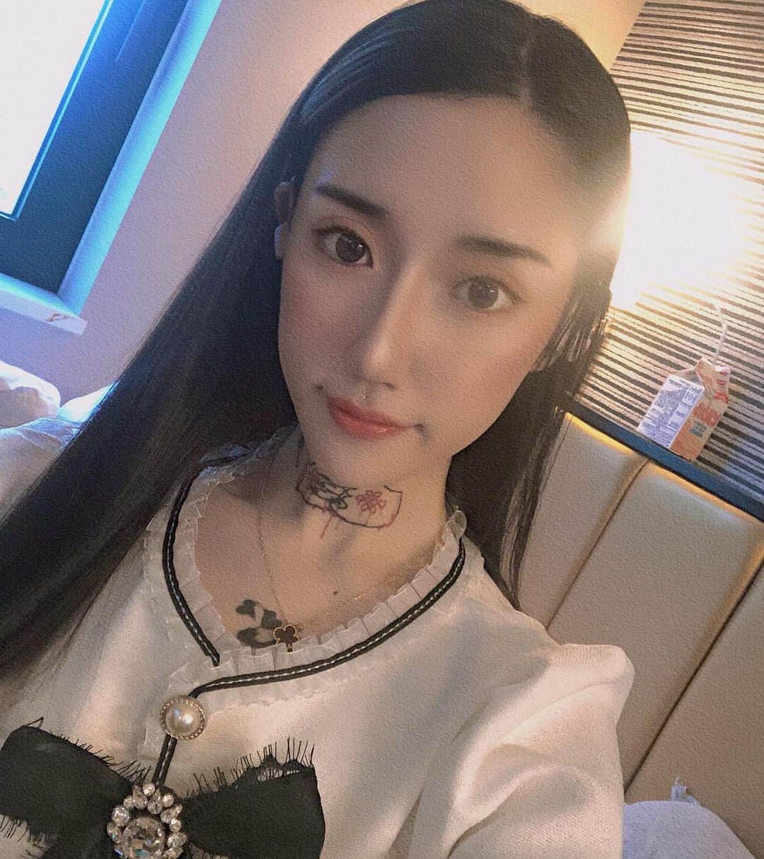 水森翠のインスタグラム：「#av女優 #自撮り #셀카 #粉我 #网红 #tattoo」