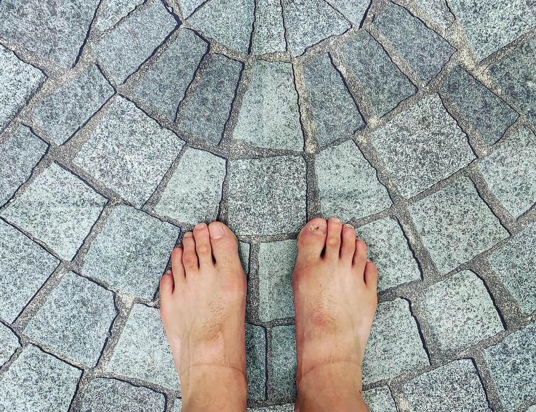 畑潤基のインスタグラム：「長崎でこの日を迎えるのは3回目になります。 長崎に来るまで知識もなかったし、この日を特別にも思ってませんでした。 しかし長崎で過ごすたびに長崎県民全員がこの日をどう思って過ごしてるかがわかりました。 だからこそ長崎でプレーしている限りこの日の事を他県出身のプレーヤーとして伝えていかなきゃいけないと思います。  #8月9日に想像したこと #愛と平和と一生懸命」