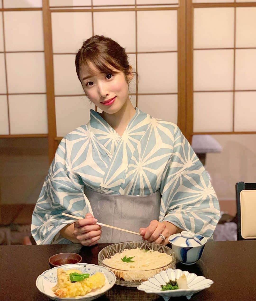 越馬千春さんのインスタグラム写真 - (越馬千春Instagram)「. . 👘🇯🇵💓 . . . #茶寮一松#浅草#浅草ランチ#ランチ#雷門#浴衣#浴衣ランチ#yukata #浴衣女子#お盆休み#お盆休み#ヘアアレンジ#浴衣ヘアアレンジ #浴衣ヘア#日本庭園#庭園#2020年夏#夏#summer#日本#japan#dita」8月9日 16時38分 - chiharukoshiba