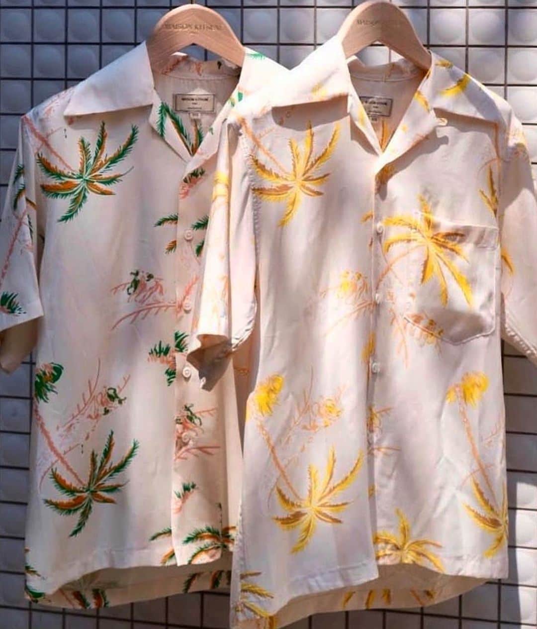 黒木理也のインスタグラム：「made in hawaiiのアロハシャツを作りました、日本限定発売で〜す🍉🌴🤙 @konabayhawaii」