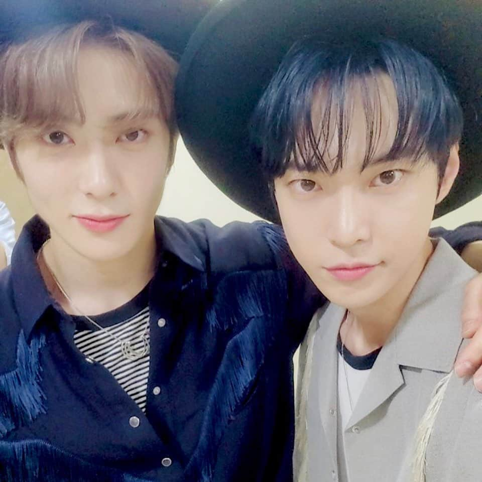 NCT 127さんのインスタグラム写真 - (NCT 127Instagram)「재현이랑 헤헤@.@  #DOYOUNG #JAEHYUN #NCT127 #NCT #인기가요」8月9日 18時03分 - nct127