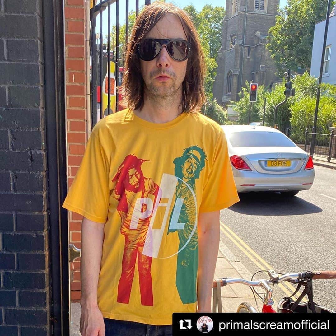 Hysteric Glamourさんのインスタグラム写真 - (Hysteric GlamourInstagram)「#Repost @primalscreamofficial ・・・ Have a great weekend folks ! Lydon / Big Youth T shirt @hystericglamour_official T shirt  Photograph by @dennismcevoymorris  Thank u @nobuhikokitamura respect always to @pilofficial」8月9日 18時03分 - hystericglamour_official