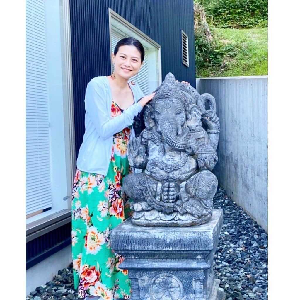 七瀬遥さんのインスタグラム写真 - (七瀬遥Instagram)「ガネーシャ😉🐘💖🌈  #ガネーシャ#神#幸運#friend#happy#love#happiness#good#smile#japan」8月9日 18時05分 - haruka_mh