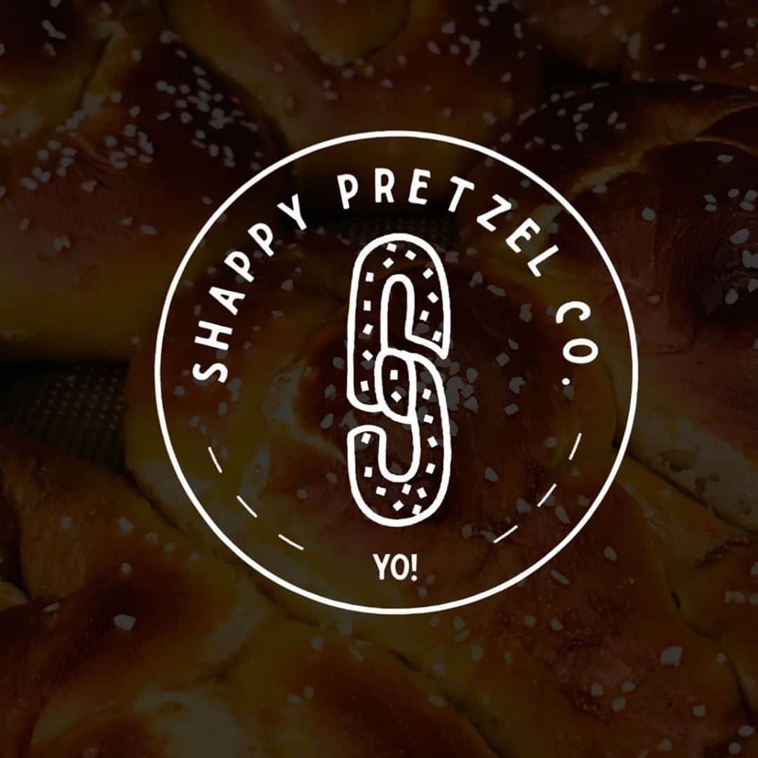 アダム・シャピロのインスタグラム：「Just hand made 200 soft pretzels for tomorrow.  Yo this is amazing. Check out @shappypretzel for all the pretzel content you could ever want.」