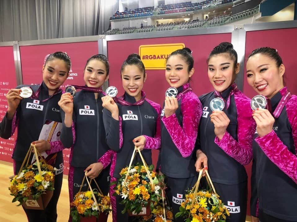 熨斗谷さくらさんのインスタグラム写真 熨斗谷さくらinstagram 9月2日 山口留奈コーチのお誕生日 今年は初めて日本でお祝いできました 去年の9 2 髪の毛も 崩れないように留奈さんが編み込みをして下さっていました いつも本当に感謝の気持ちで