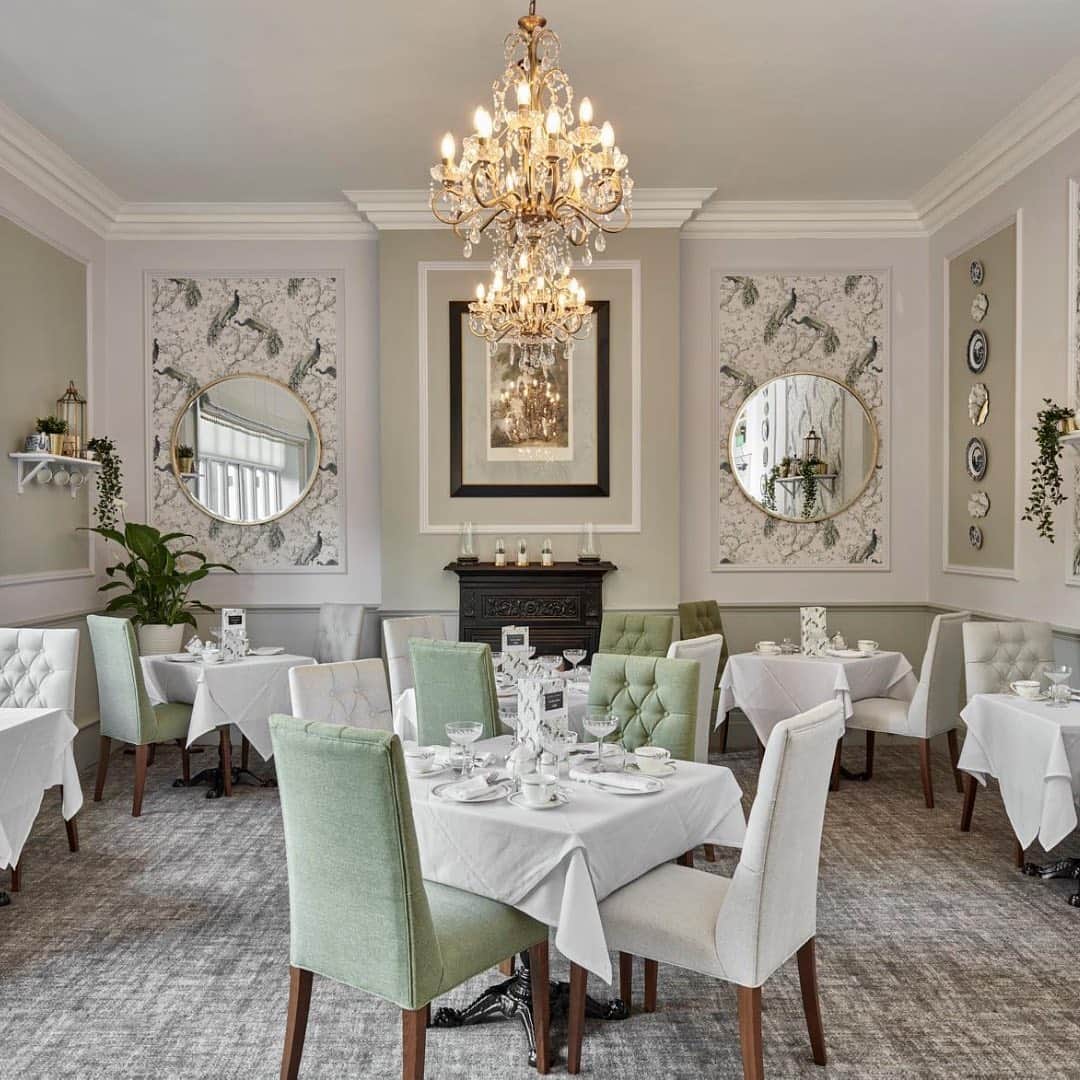 のインスタグラム：「Tomorrow marks the start of #NationalAfternoonTeaWeek! Celebrate the occasion with a delicious Afternoon Tea treat at one of our @LauraAshleyTheTeaRoom venues.  Find your nearest location and book your table online now: www.lauraashleythetearoom.com」