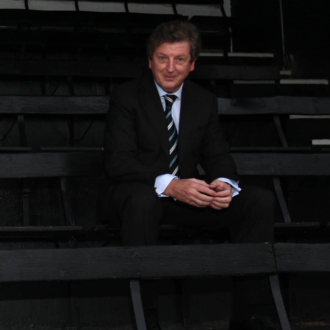 フラムFCさんのインスタグラム写真 - (フラムFCInstagram)「🎂 Roy Hodgson 🎂 #HBD」8月9日 19時18分 - fulhamfc