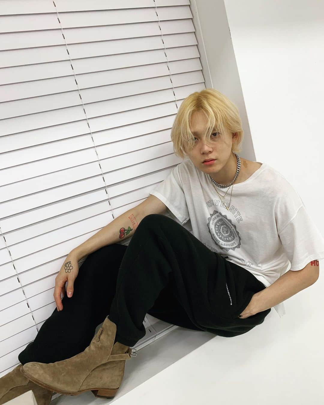 イドンさんのインスタグラム写真 - (イドンInstagram)8月9日 19時39分 - hyojong_1994