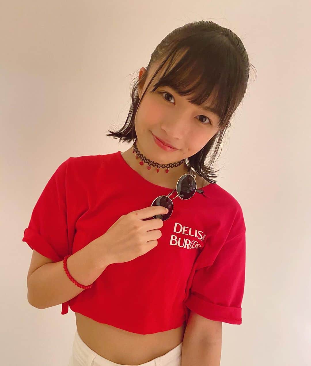 百川晴香さんのインスタグラム写真 - (百川晴香Instagram)「パリピ🥳🥳🥳 #ショート #外はねボブ #夏フェス #アイドル #japanesegirl #cute #followｍe」8月9日 19時49分 - momokawaharuka