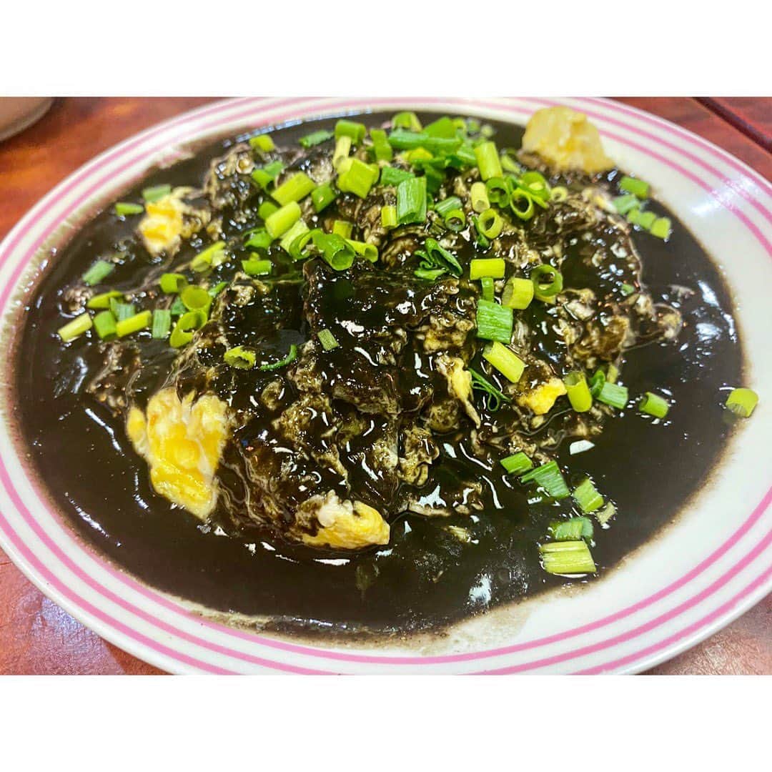 中田奈沙さんのインスタグラム写真 - (中田奈沙Instagram)「Summer stamina menu🔥 毎月恒例《中華 好好》の8月は、いつにも増して好みのものが😍❤️ @haohaofeipiao 二枚目の鰻の料理が特にハマりました✨✨ . #奈沙ログ #奈沙ログin不動前 . ➡︎swipe➡︎ ①炸醤麺 ② 紅焼鰻魚 ③ 洋葱鯰魚 ④イカスミソースのイカ玉 ⑤エビチリ ⑥コブクロの冷菜 ⑦棒棒鶏 ⑧青梗菜炒め ⑨餃子  #dinner #chinesefood #chinese #foodie #foodstagram #foodpporn #instafood #foodgasm #foodpic #gourmet #dumplings#fudomae  #tokyo #japan #中華 #中華好好 #好好 #中華料理 #台湾料理 #激ウマ #棒棒鶏 #エビチリ #不動前 #東京 #餃子 #飯テロ #鰻 #炸醤麺」8月9日 20時30分 - nasa_nakada
