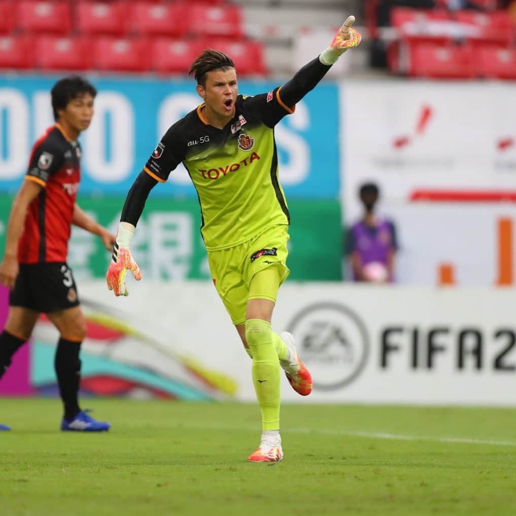 ミチェル・ランゲラクのインスタグラム：「Amazing team performance again..! 6 goals 💪🏼💪🏼 onto the next one! @nagoyagrampus @adidasau」