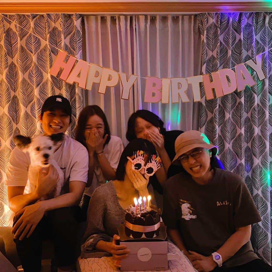 ソ・ウナのインスタグラム：「은민 생일 축하해 ❤️」