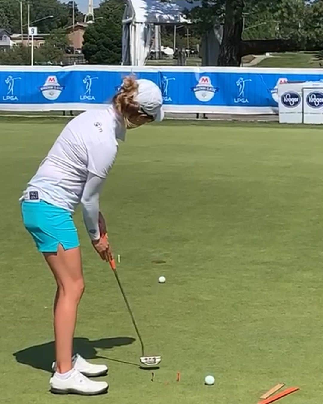 アレハンドラ・ジャネサさんのインスタグラム写真 - (アレハンドラ・ジャネサInstagram)「Thank you @marathonlpga for a great week! always enjoy playing this event. And thank you to my sponsors for all their support! Can’t wait to keep chasing the little white ball around and always keep improving 🙌💙 ••• Feliz de tener esta oportunidad! Ahora a seguirle y a seguir mejorando siempre 💪 #vamos #sisepuede #motivated」8月10日 7時23分 - alellaneza