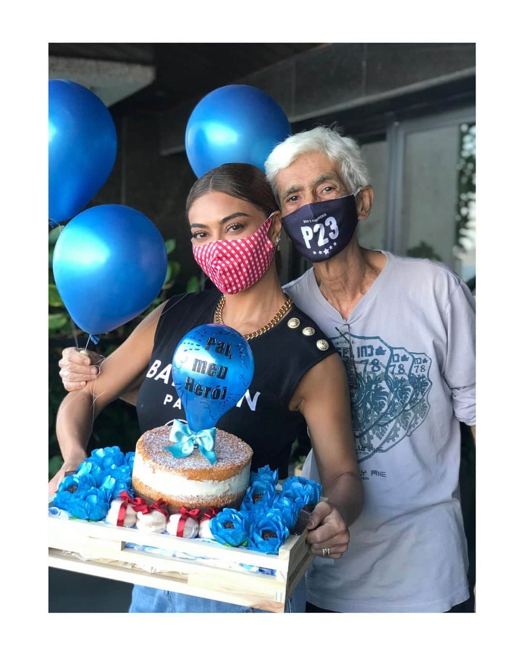 のインスタグラム：「Te amo, meu veinho!」