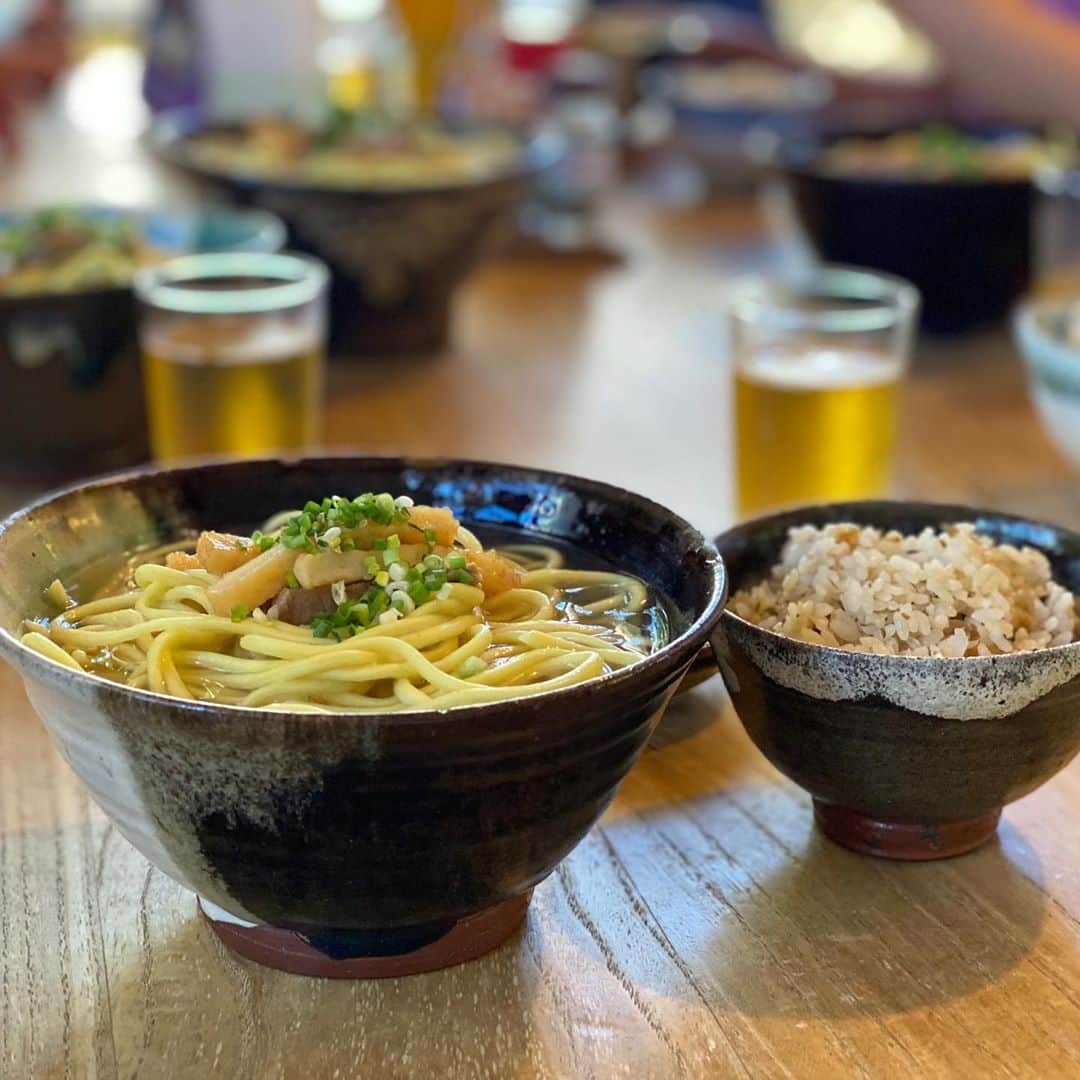 嵜本将光 さんのインスタグラム写真 - (嵜本将光 Instagram)「﻿ ﻿ 着いてランチは夏来世の八重山そば﻿ ﻿ ﻿ #沖縄 #沖縄旅行 #沖縄グルメ  #石垣島 #石垣島旅行 #石垣島グルメ #八重山そば #夏来世」8月10日 8時12分 - masamitsu_sakimoto