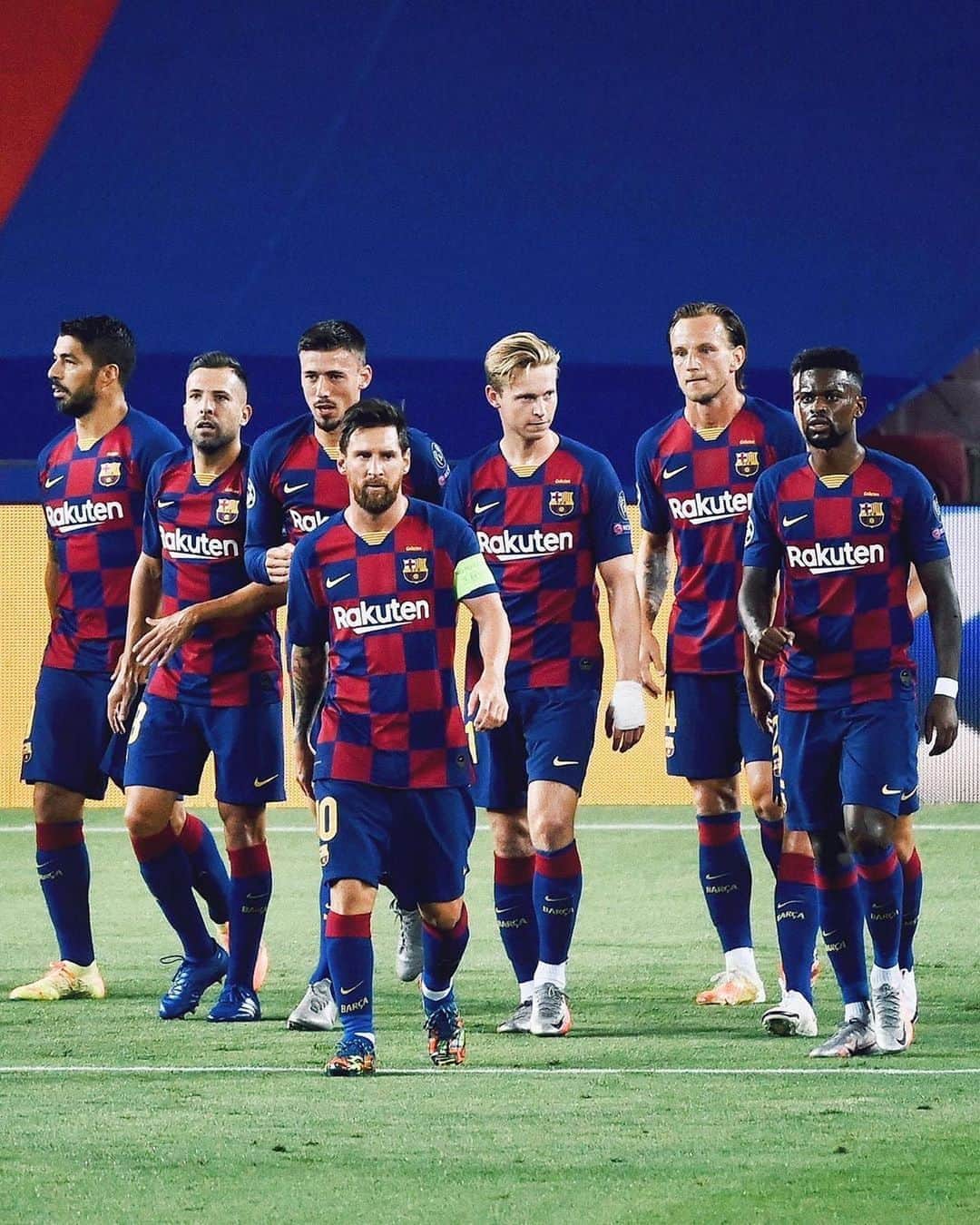 イヴァン・ラキティッチのインスタグラム：「Happy to have contributed to yesterday's victory and qualification. Good job team! Next stop: Lisbon! // Feliz de haber contribuido a la victoria y la clasificación de ayer ¡Buen trabajo equipo! Próxima parada: Lisboa ✈️ 🚀 #championsleague #ivanrakitic #fcbarcelona」