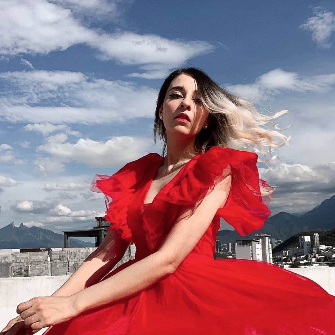 SHEINさんのインスタグラム写真 - (SHEINInstagram)「Leave them on RED sis. ❤  @cecie_  Shop Item #: 1009725  #SHEIN #SHEINgals #SHEINstyle #SHEINss2020 #SHEINsummer #dress」8月10日 0時01分 - sheinofficial