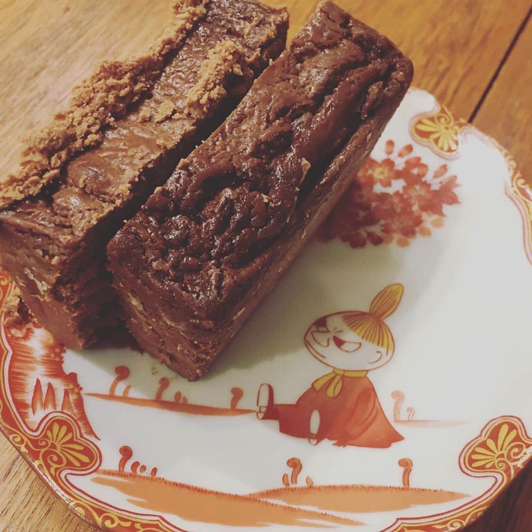 宮田麺児さんのインスタグラム写真 - (宮田麺児Instagram)「チョコレートチーズケーキ　めちゃくちゃ旨い。  #チョコレート #チーズケーキ #達屋 #realfood」8月10日 0時15分 - miyatamenji