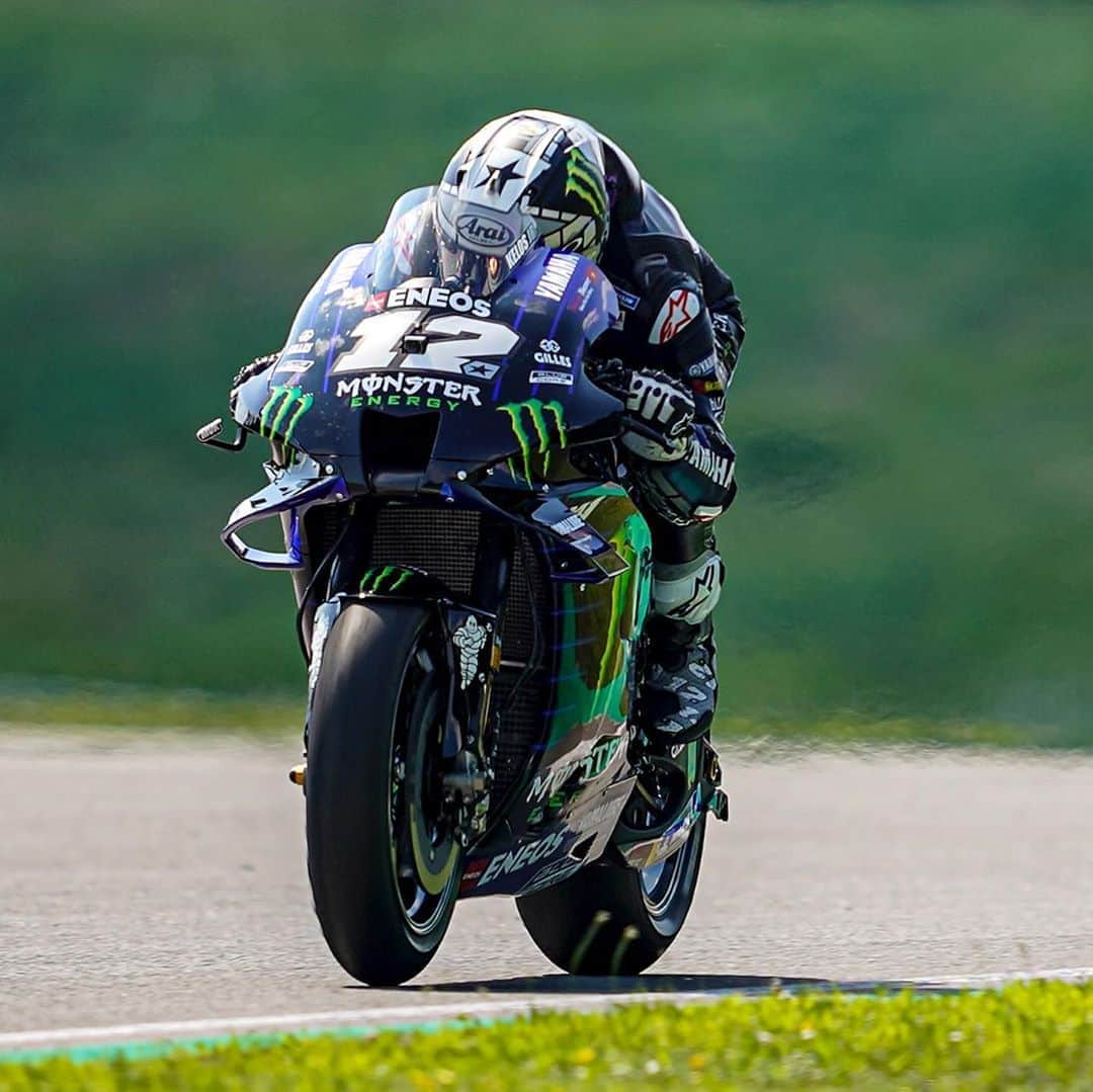 YamahaMotoGPさんのインスタグラム写真 - (YamahaMotoGPInstagram)「🗣️ @maverick12official, #CzechGP Race Result - P14:  "I don‘t know what happened, honestly. This morning I felt great and I was hitting good lap times, also on used tyres. I just lost a lot of grip since the beginning, and the only thing that I could do was try to finish and try to take some points. So we took two very valuable points today and, on the bright side, the leader of the championship also didn‘t do great today, so this lessens the damage. We have to check the data and try to be fast again in Austria."  #MonsterYamaha  #MotoGP」8月10日 1時41分 - yamahamotogp