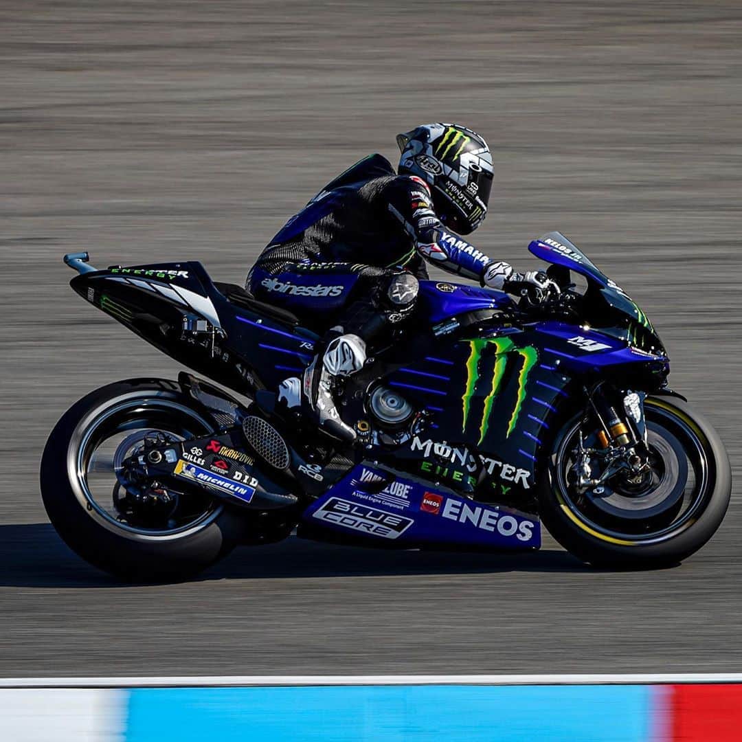 YamahaMotoGPさんのインスタグラム写真 - (YamahaMotoGPInstagram)「🗣️ @maverick12official, #CzechGP Race Result - P14:  "I don‘t know what happened, honestly. This morning I felt great and I was hitting good lap times, also on used tyres. I just lost a lot of grip since the beginning, and the only thing that I could do was try to finish and try to take some points. So we took two very valuable points today and, on the bright side, the leader of the championship also didn‘t do great today, so this lessens the damage. We have to check the data and try to be fast again in Austria."  #MonsterYamaha  #MotoGP」8月10日 1時41分 - yamahamotogp