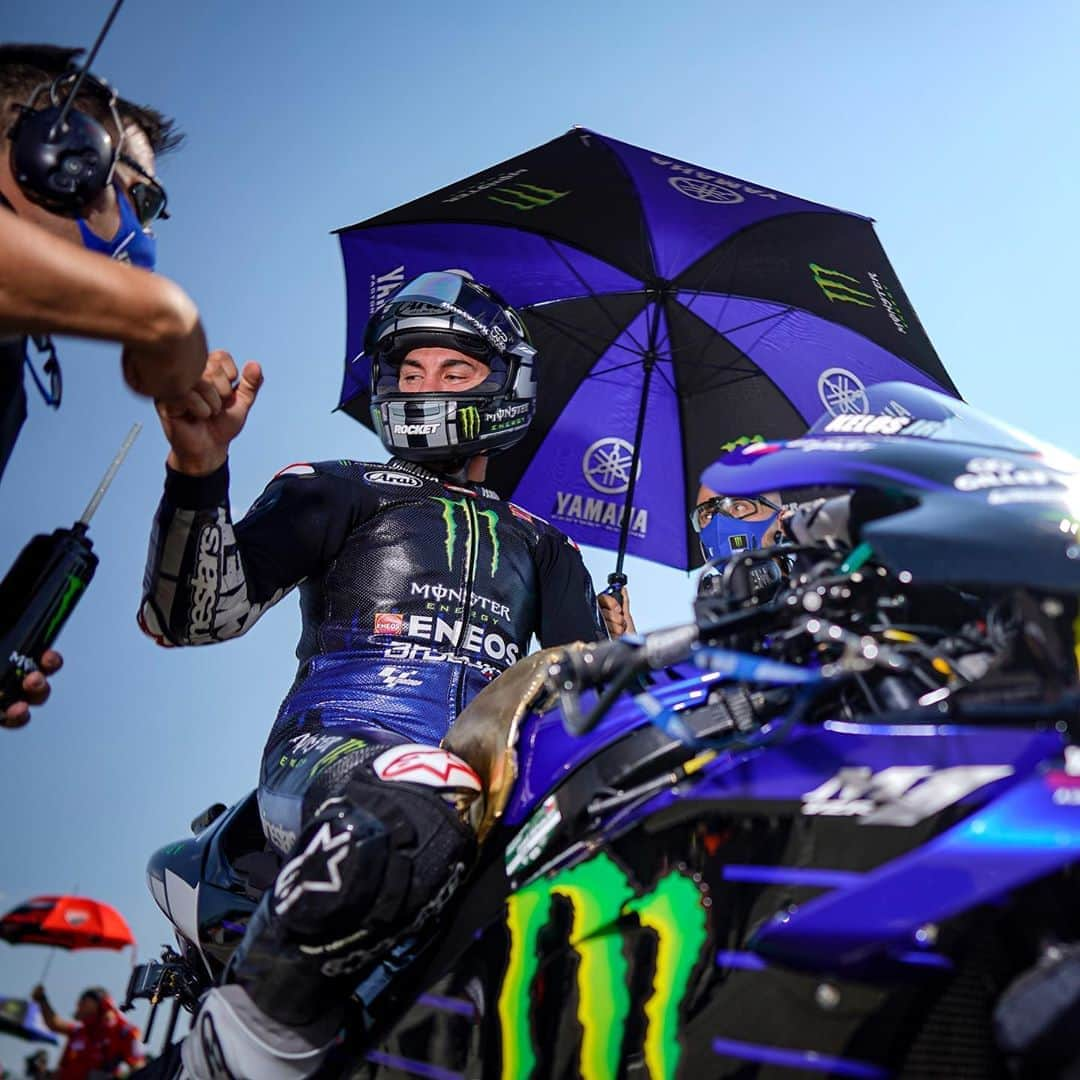 YamahaMotoGPさんのインスタグラム写真 - (YamahaMotoGPInstagram)「We'll keep pushing 👊  Next week: #AustrianGP 🔜  #MonsterYamaha  #MotoGP  #CzechGP  #RacingForThem  @maverick12official」8月10日 3時23分 - yamahamotogp