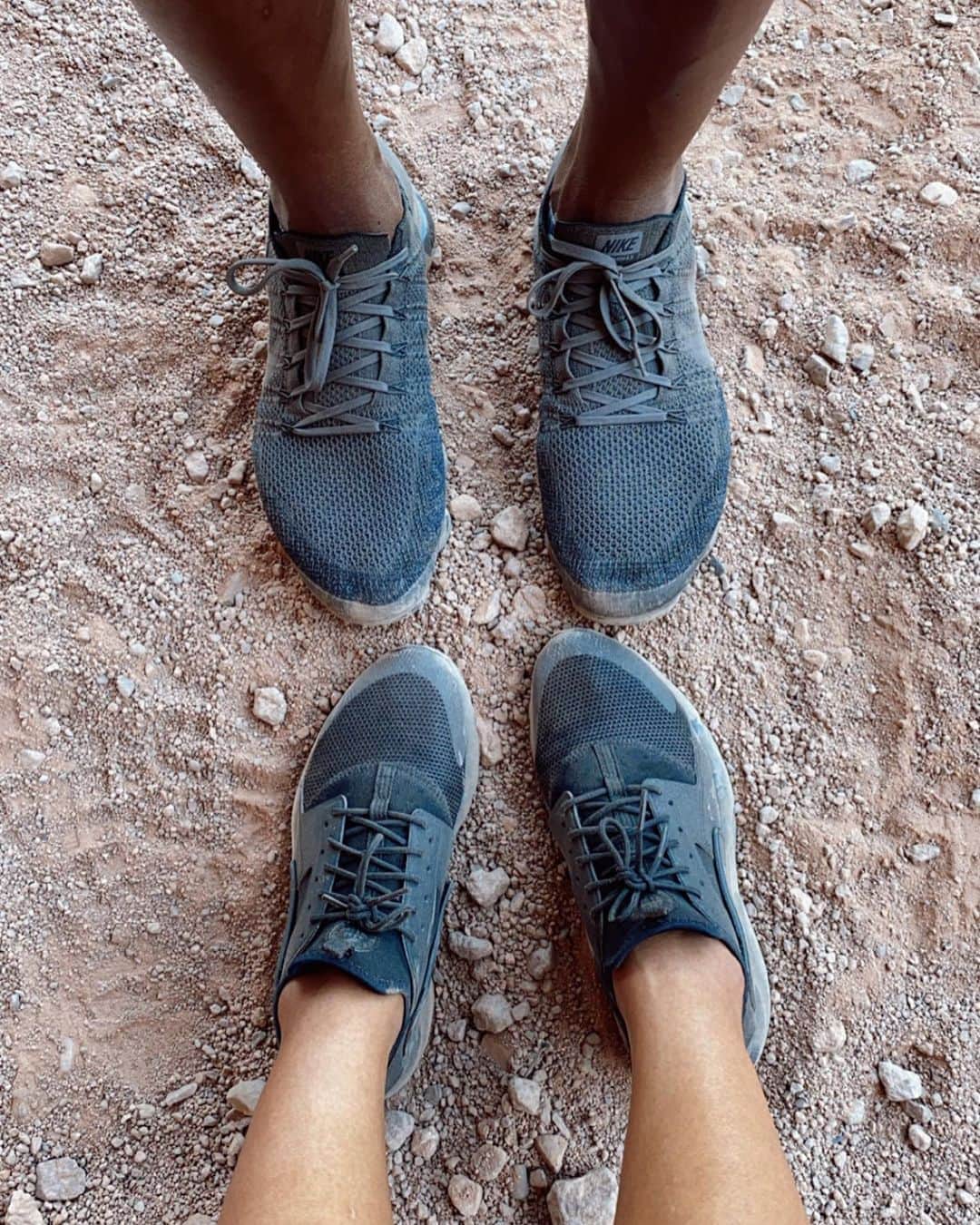 Simeon Pandaさんのインスタグラム写真 - (Simeon PandaInstagram)「Hiking with the misses in AZ 43C 110F 🔥🌵 @chanelcocobrown」8月10日 6時13分 - simeonpanda
