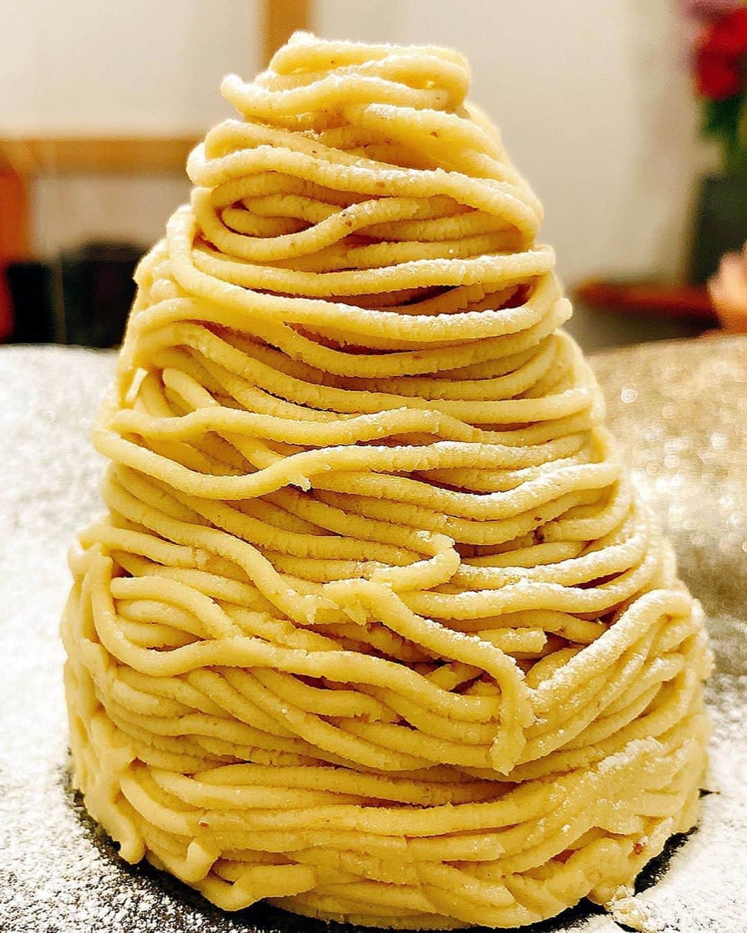 里井真由美のグルメインスタ