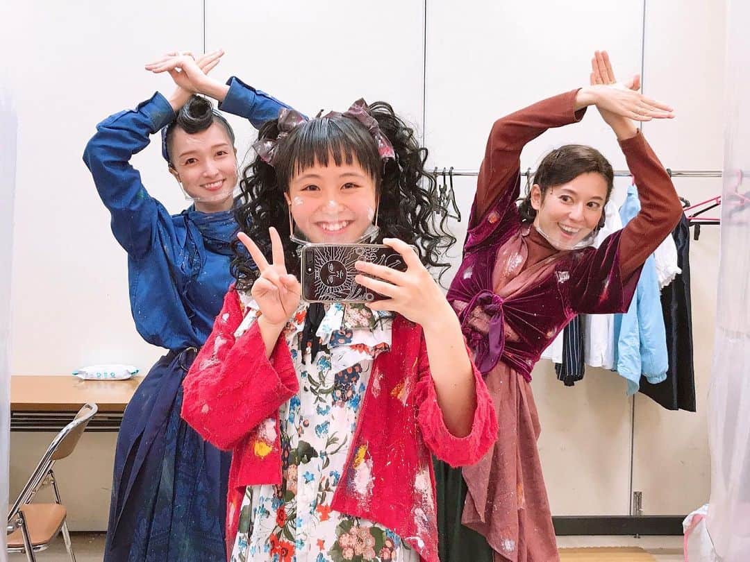のインスタグラム：「🕊✌️❤️ #スケリグ  #瀬戸カトリーヌ さん #清水らら ちゃん」