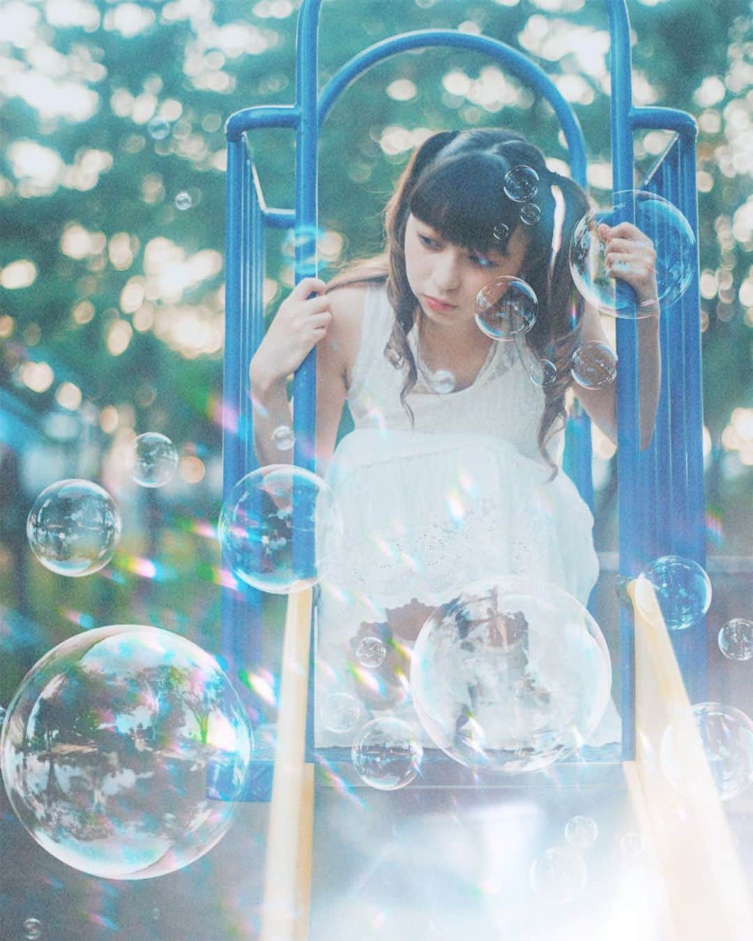 のインスタグラム：「Let’s make some bubbles!﻿ ﻿ ﻿ ﻿ ﻿ #canon #canonR5 #eos #model #ig_phos #japan_daytime_view #genic_mag #instagram #igersjp #retrip_nippon #hubsplanet #カメラ女子　#visitjapanjp #visitjapan #tokyocameraclub #awesome_earthpix #art_of_japan_ #bestphoto_japan #wonderful_places #japan_of_insta #loversnippon #team_jp_」