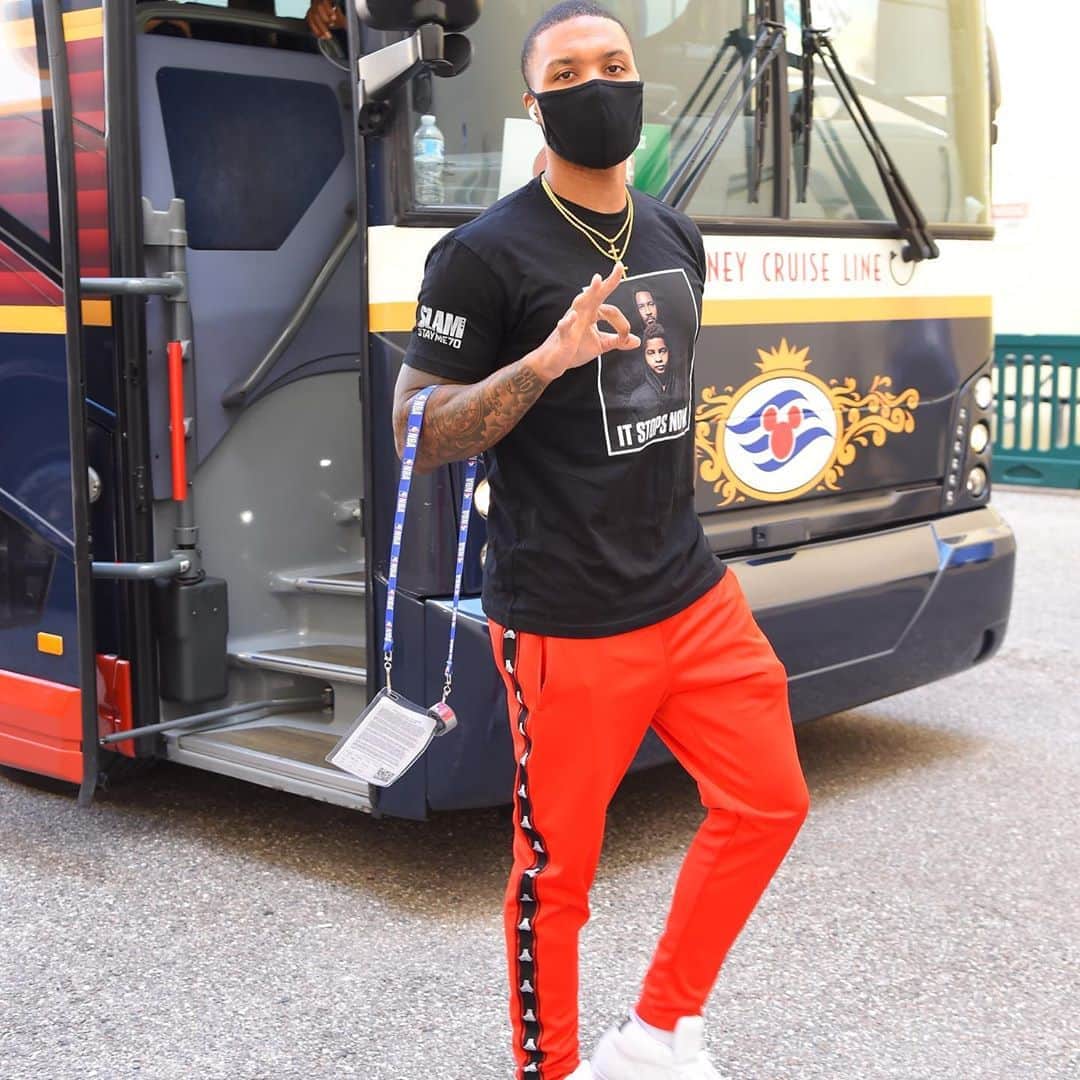 デイミアン・リラードのインスタグラム：「Congrats Bruv... #Top15 #StayMe7o」