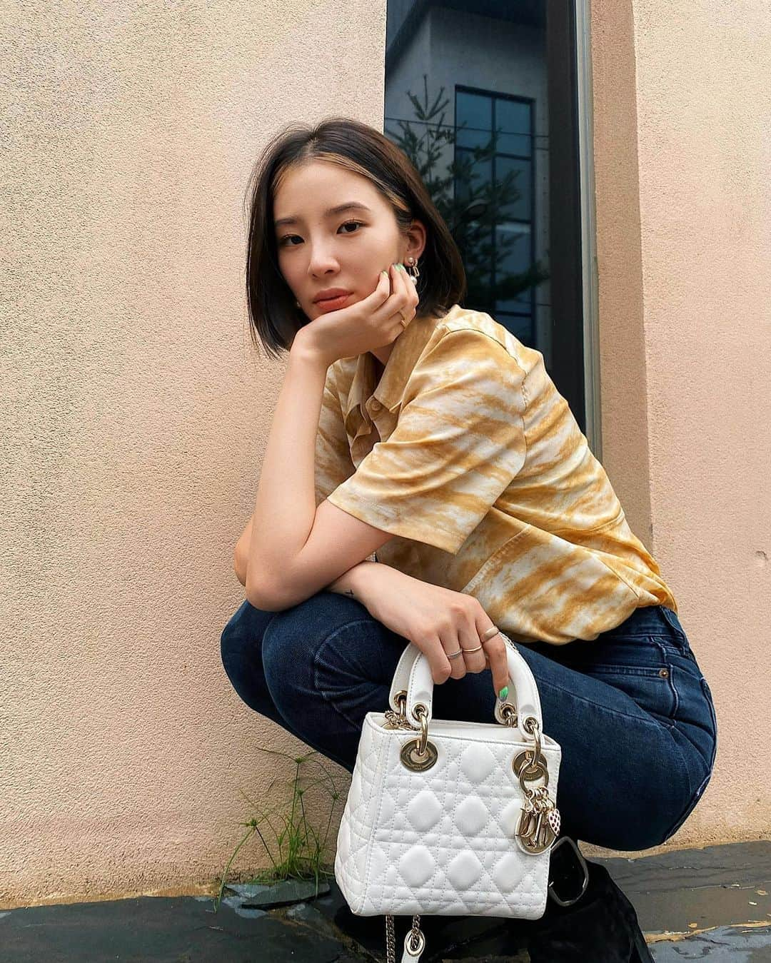 アイリーン・キムさんのインスタグラム写真 - (アイリーン・キムInstagram)「Having a moment in @dior 💋💋💋 #Dior #Dior30Montaigne #AD」8月10日 11時29分 - ireneisgood