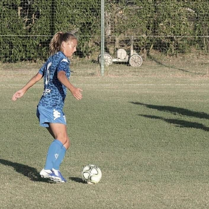 エンポリFCさんのインスタグラム写真 - (エンポリFCInstagram)「📸📸📸 Sabato scorso la prima amichevole delle azzurre di mister Spugna contro la Florentia San Gimignano」8月10日 18時05分 - empoli_fc_official