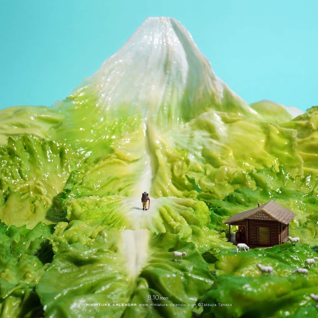 田中達也さんのインスタグラム写真 - (田中達也Instagram)「⠀ “Vegetables Mountain” ⠀ 山地直送 ⠀ #山の日 #道の日 #食品サンプル #Mountain #Vegetables #Fakefood ⠀ ───────────────── 《EXHIBITION info》 ⠀ 【MINIATURE LIFE展 in 函館】 MINIATURE LIFE EXHIBITION in Hakodate until: Aug 16, 2020 #MiniatureLife展 #ミニチュアライフ展 ⠀ ℹ️Please look at the Instagram story’s highlight for more information. ⠀」8月10日 14時00分 - tanaka_tatsuya