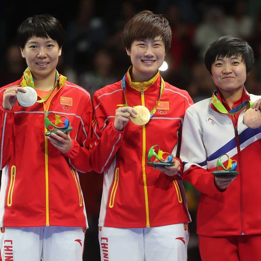 ITTF Worldさんのインスタグラム写真 - (ITTF WorldInstagram)「Can't believe it's been 4 years since the Queen of Hearts Ding Ning won the crown 👑 at #Rio2016!  #OnThisDay #Throwback #TableTennis #PingPong #Tischtennis #Bordtennis #tenisdemesa #tennisdetable #乒乓球 #桌球 #卓球 #탁구  #настольныйтеннис」8月10日 14時28分 - wtt