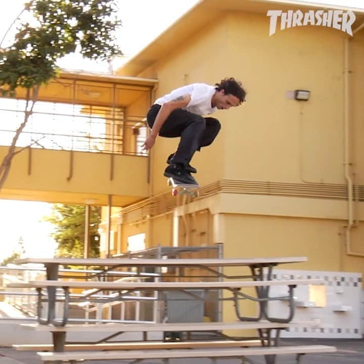 スラッシャーのインスタグラム：「✨ MODERN FREQUENCY ✨ A new video part from @starheadbody and @dc_skateboarding 📺  Now playing on all Thrasher channels 📡」
