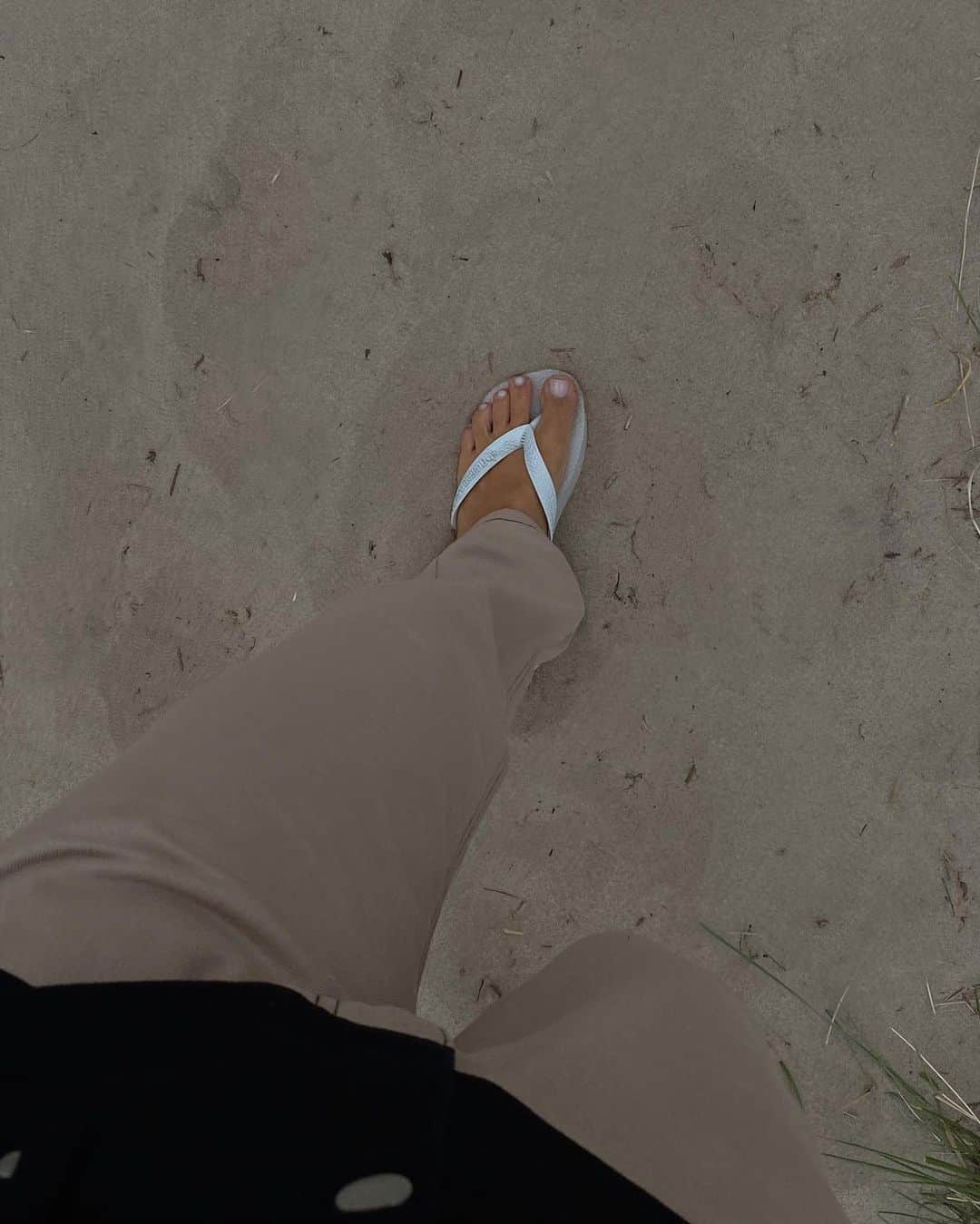 Mathilde Goehlerのインスタグラム：「Collab launching soon 🤍🤍🤍」