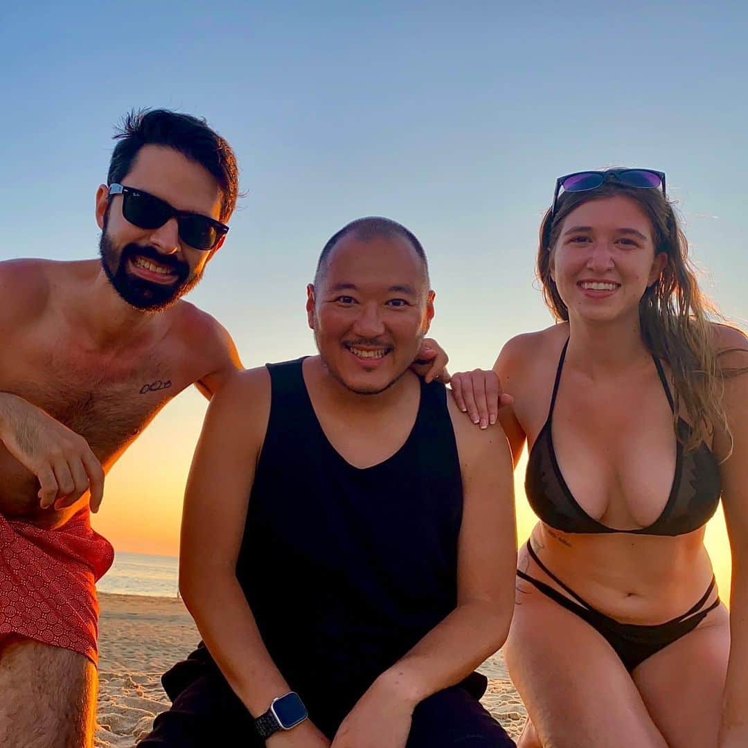 TAKAのインスタグラム：「Beaches for the second week in a row🏖😎⛱ I'm enjoying my summer in States. 2週連続の海！ アメリカで夏を満喫してます！」