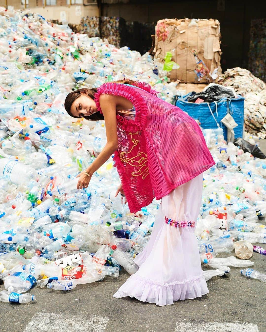 Vogue Italiaさんのインスタグラム写真 - (Vogue ItaliaInstagram)「"It is time to wake up and be more aware of the waste we generate. I did this shoot to visually show the concept of "throwing trash away" and how it does not exist, which is the reason we need to shift towards a circular economy". @MarinaTestino, founder and creative director of @Point.Off.View, as well as niece of the well-known photographer, has dedicated her young life to a mission: raise awareness around conscious consumerism and sustainable fashion. She defines herself as an “artivist” (art + activism) as she uses creativity to bring light to issues around climate change and plastic pollution. Her most recent initiative is Useful Waste, a Fashion Story revolving around why “People are under the illusion that garbage magically disappears; what they don’t see is the accumulation of harmful waste that ends up in the environment, our oceans or landfills. This shoot takes place in two recycling centers in Peru (Provesur and San Miguel Industrias), my dad's home country.” Read the full interview with #MarinaTestino by @Margherita_Tizzi in the #AboutHappiness issue of Vogue Italia and via link in bio.  Full credits: Model & Creative Director: @MarinaTestino Photographer @AlexanderNeumann Styling @AngelaKusen Make Up & Hair @_siento_tu_fuego_  Production @RickyChavezbedoya  Clothing brands: @balkanicaofficial @sophialerner @annaisyucra @mozhmozh @_macalo @cornelio_borda @susanwagnerdesign @nunaswimwear @ayniuniverse @escvdo」8月10日 18時35分 - vogueitalia