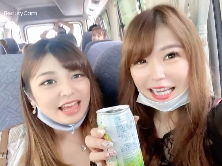 愛咲えれなのインスタグラム：「.. またBBQしたいー😂♥️♥️ . 大阪府大阪市中央区東心斎橋2-3-17 パピヨンビルB1F 元ウルルでの営業です。 わからなければお電話下さい😖♥️ . Club IRIS 愛咲 えれな  . #愛咲えれな #きゃばきゃば #撮影 #キャバ嬢 #iris #キャバクラ #クラブ #ミナミ #北新地 #宗右衛門町 #ポケパラ #指名 #えれな #シャネル #バースデーイベント #シャンパン #アルマンド #踊れるキャラいらんてぇ バ嬢 #踊れるキャバ嬢といえばえれな #イリス #ホステス #いいね返し #キャバ #ソウメイジャパン #ベルロゼ　#クラブイリス #黒髪ロング #フォロー増やしたい #ワイシャツ #自粛中」