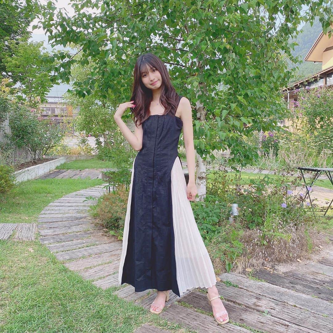 本島莉々果さんのインスタグラム写真 - (本島莉々果Instagram)「﻿ ﻿ ﻿ Dress﻿ @snidel_official  Shoes﻿ @moussyofficial  ﻿ ﻿ ﻿ #りりのふく﻿ #snidel #moussy」8月10日 19時03分 - motoshimaririka