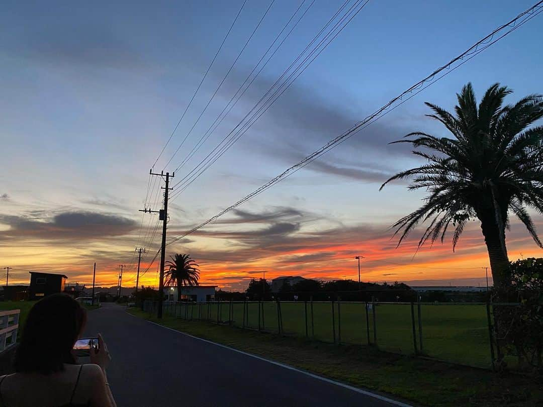 大原洋人のインスタグラム：「Sunset time at home☀️」