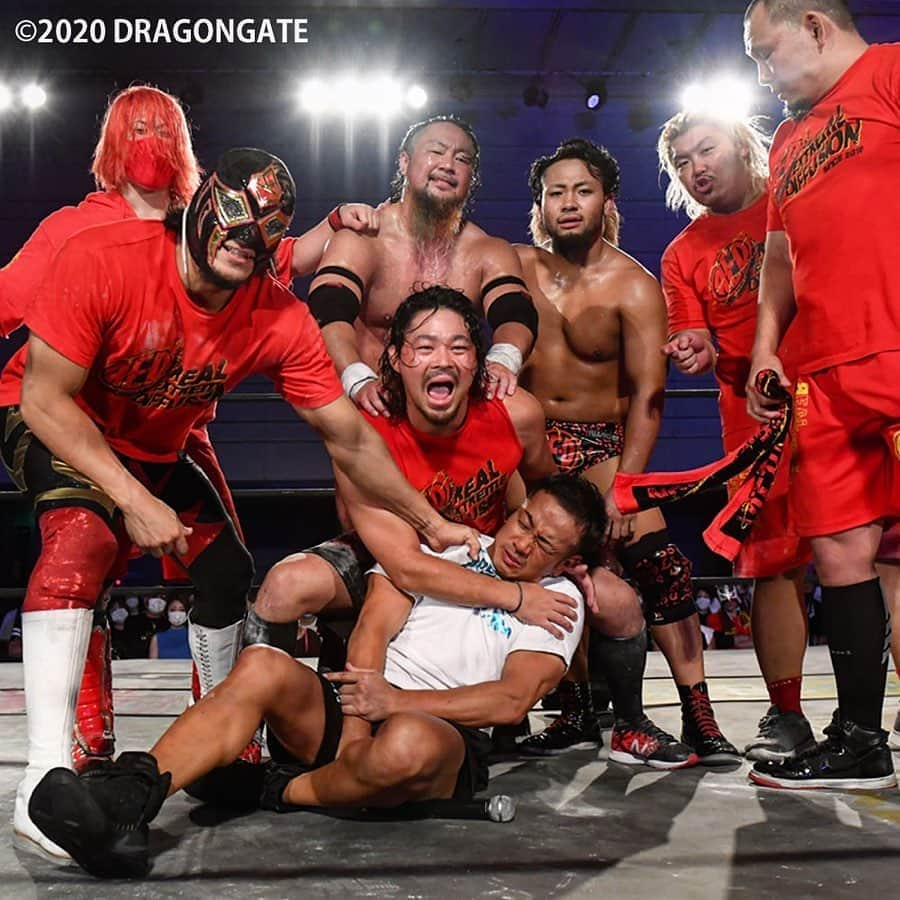 小林瑛太のインスタグラム：「Jajaja~  #DRAGONGATE #Prowrestling #Eita #Professional #DragongateNetwork #RED #Wrestler #Lucha #NumeroUno #Workout #NoMolestar #Japan #China #Mexico #UnitedKingdom #America #France #korea #Turkey #Russia #Indonesia #India #Italy #Brazil #Germany #swag #instagood #photooftheday #tabata #art」