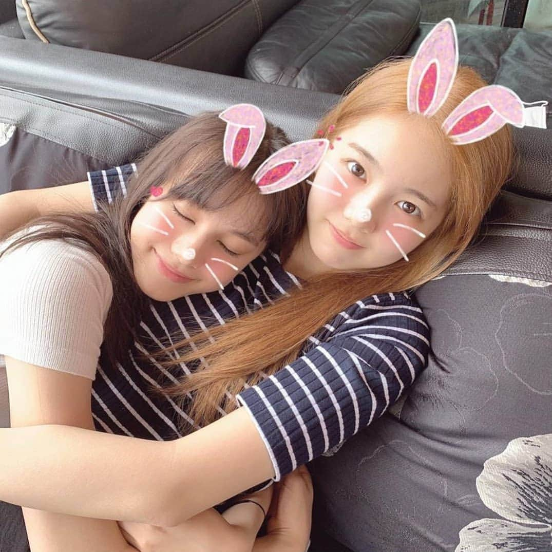 ニナ（ヒルマンニナ）さんのインスタグラム写真 - (ニナ（ヒルマンニナ）Instagram)「she's: babie 😭😭❤ oh my god!?!?  #NiziU #Nina #ニナ #니쥬 #니나 #ニジュー」8月10日 19時37分 - cakesmadebythea