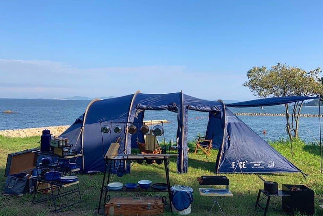 CAMP_HACKのグルメインスタ