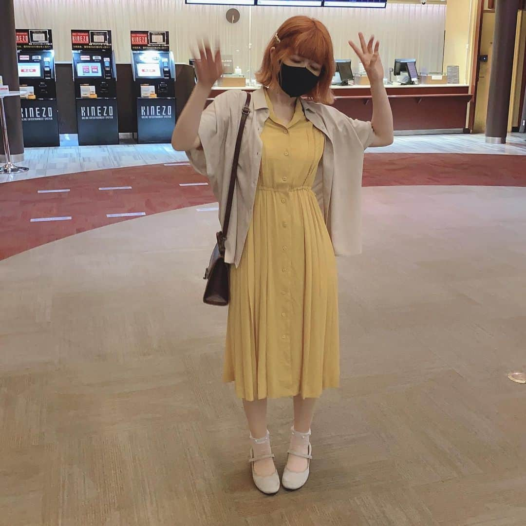 星野にぁのインスタグラム：「#デート #してきた♥ #もののけ姫 #名作すぎ #ootd #私服 #yellow  #黄色 #コーラルオレンジ  #まじかわいくない？ #ワンピース #好きすぎかよ #かれぴっぴまる #まじ撮る気なし #笑 #にぁコレ」