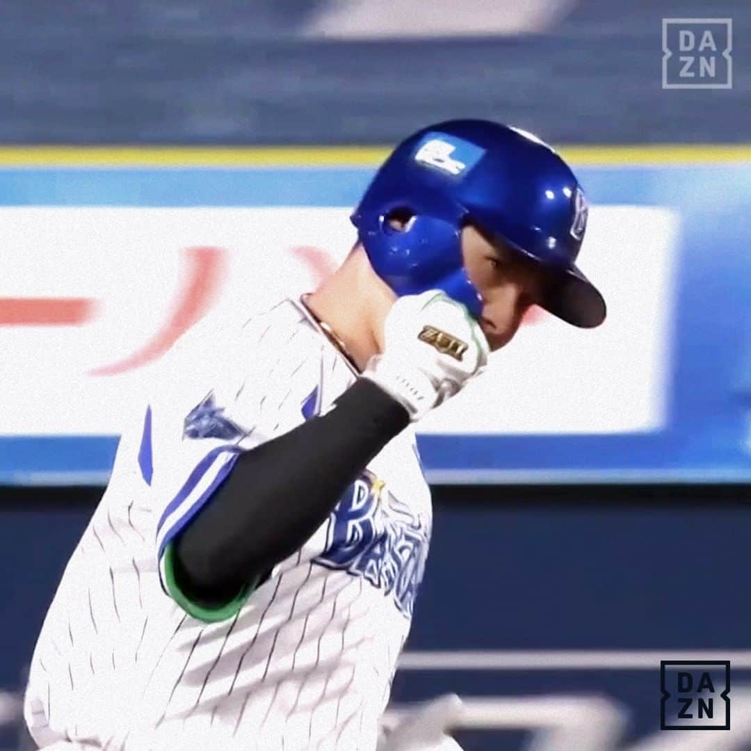 のインスタグラム：「. ハマの主砲は逆風なんぞお構いなし💨 スタンド上段へ豪快に叩き込む💪 . #佐野恵太 第8号ソロホームラン🌈⚾  ⚾プロ野球・公式戦(2020/8/10) 🆚DeNA×阪神 📲#DAZN 配信中 . #横浜DeNAベイスターズ #ベイスターズ #baystars #野球好きな人と繋がりたい #ホームラン #野球観戦 #baseball #プロ野球 #NPB #野球 #DAZN #DAZN観戦」